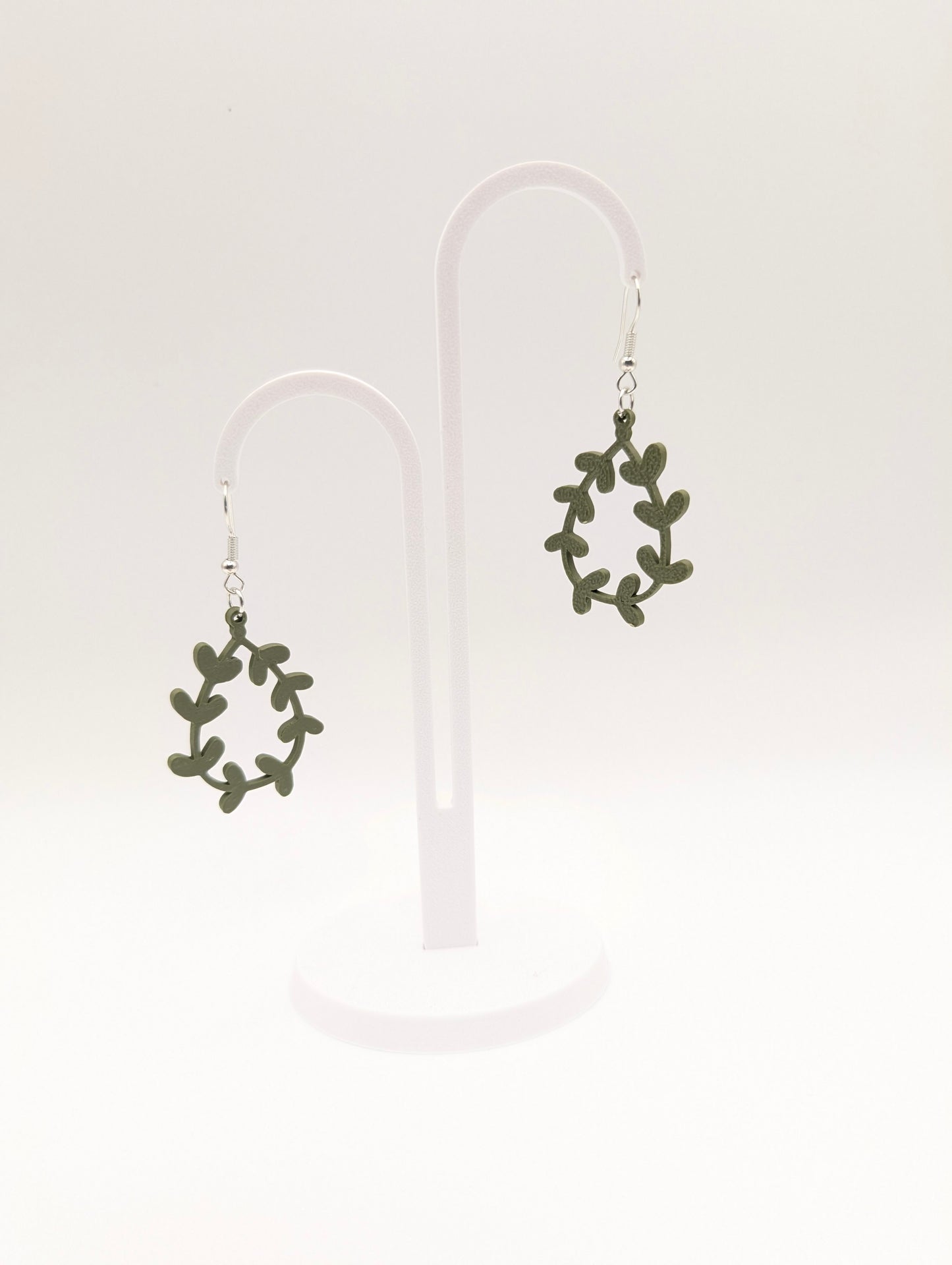 Round Leaves Earring