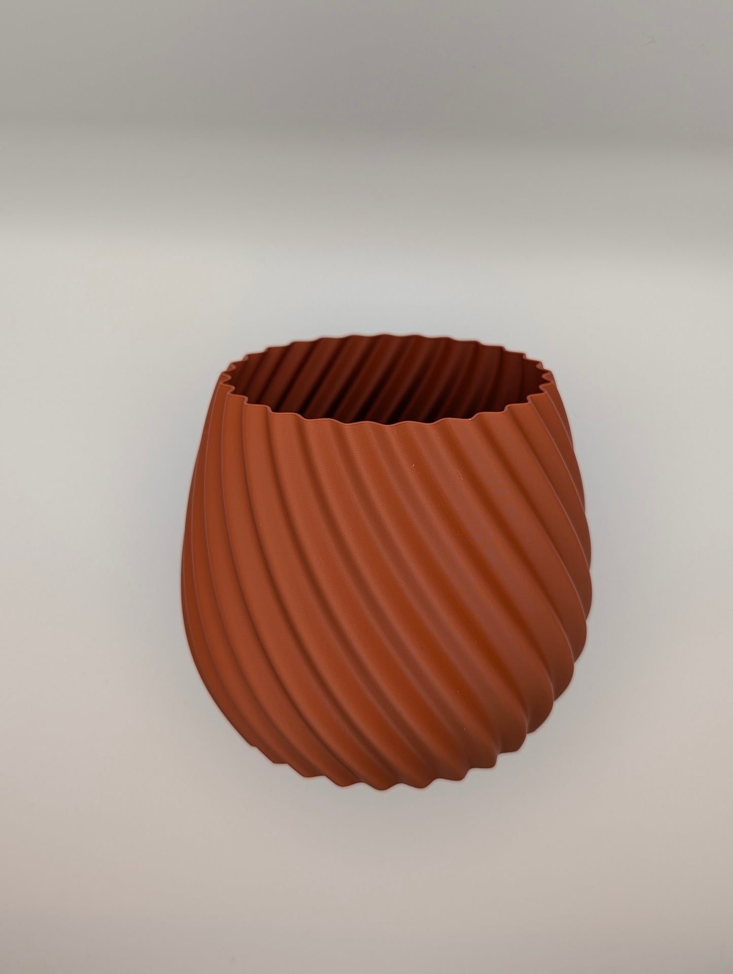 Short Twist Vase