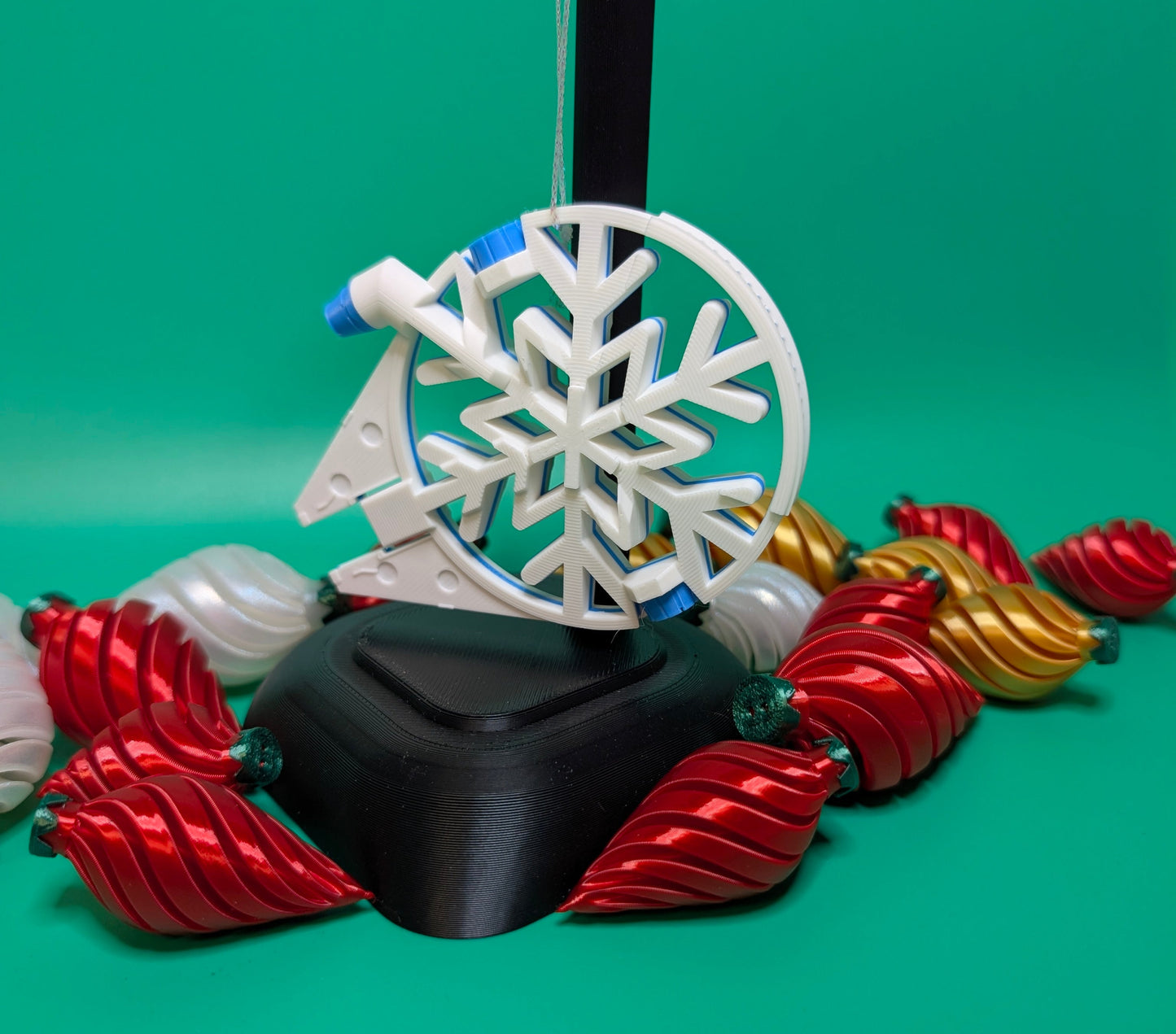 Millenium Flacon Ornament